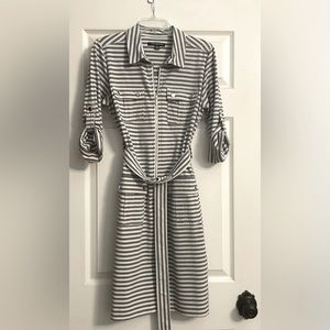 Sharango belted gray and white dress.